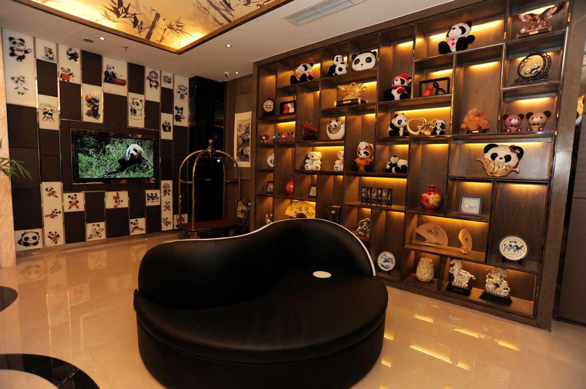 Chengdu Panda Prince Culture Hotel מראה חיצוני תמונה