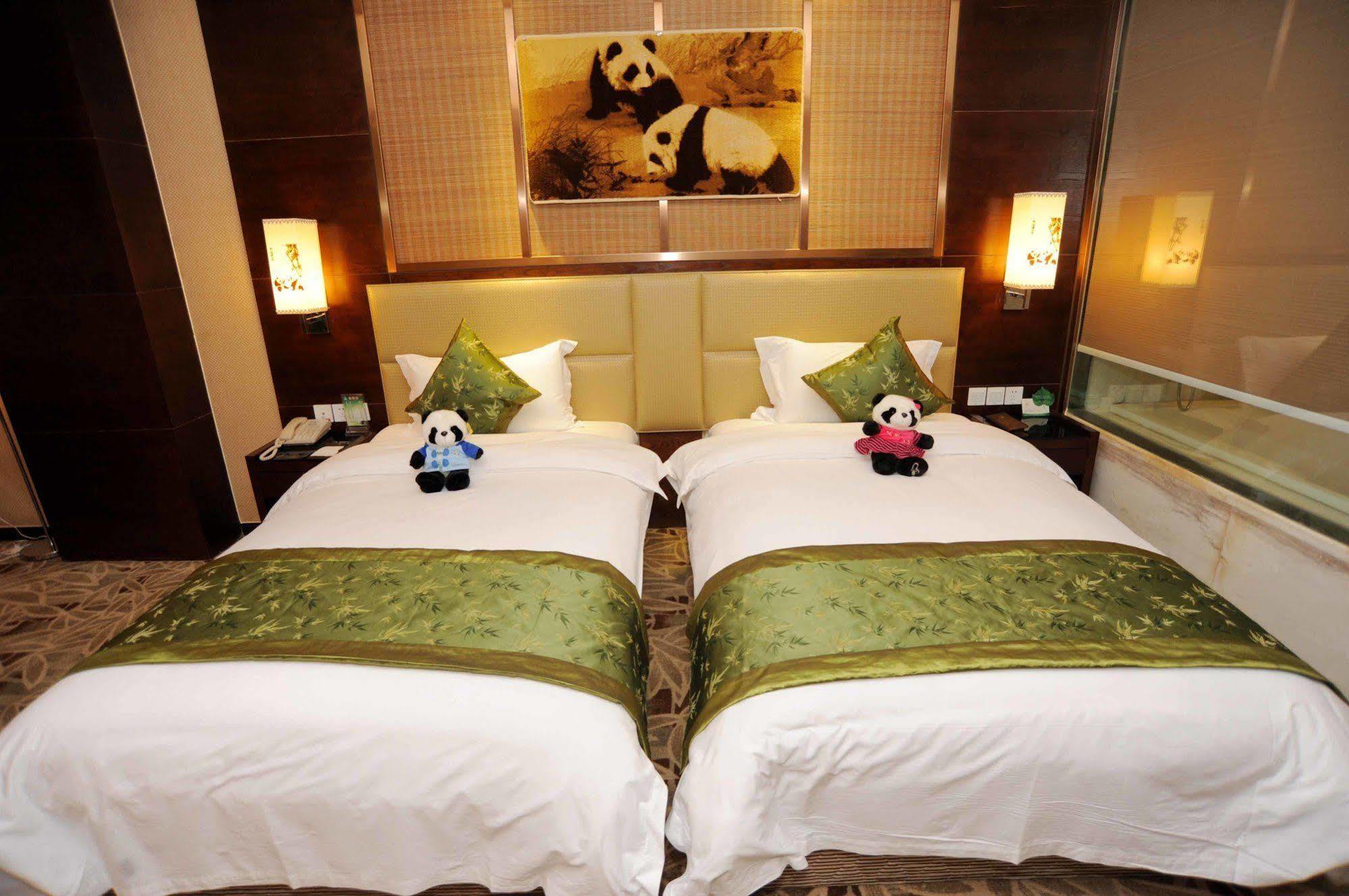 Chengdu Panda Prince Culture Hotel מראה חיצוני תמונה