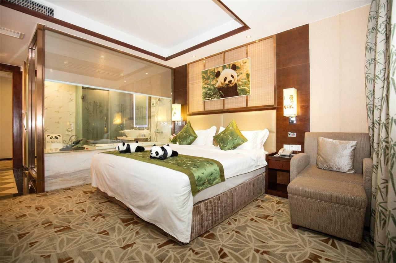 Chengdu Panda Prince Culture Hotel מראה חיצוני תמונה